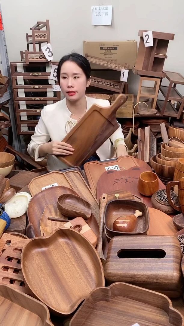 木  南美胡桃木带手柄面包板49*17*2cm