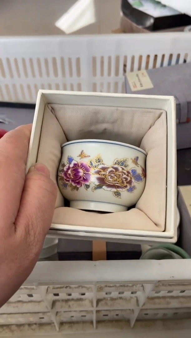 杯子瓷无运费险有瑕疵的摄影的产品有使用过的痕迹有点脏介意勿拍