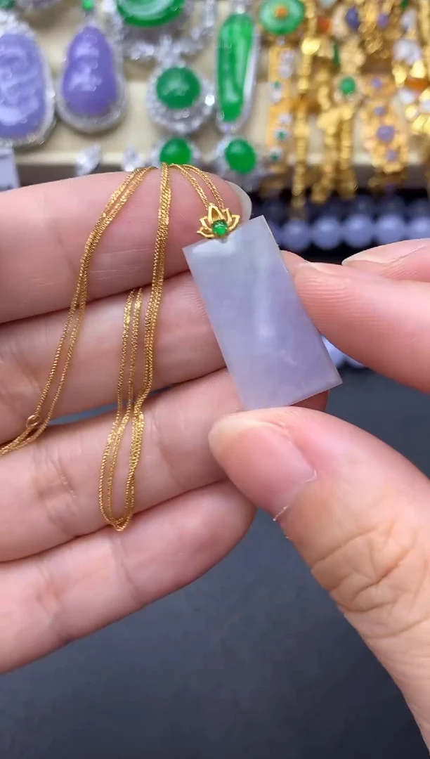 翡翠18K金镶嵌颈饰357-中国好珍宝