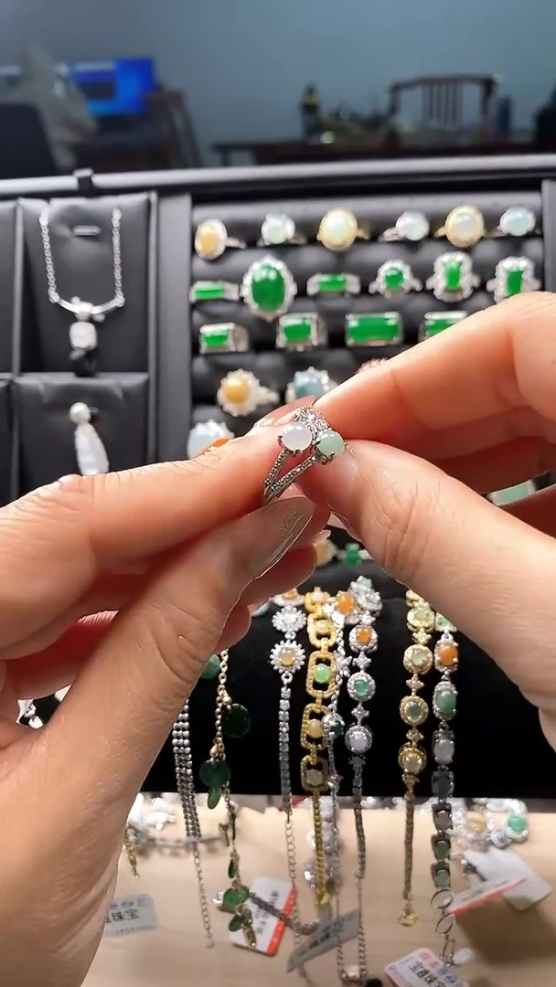 合金戒指翡翠65