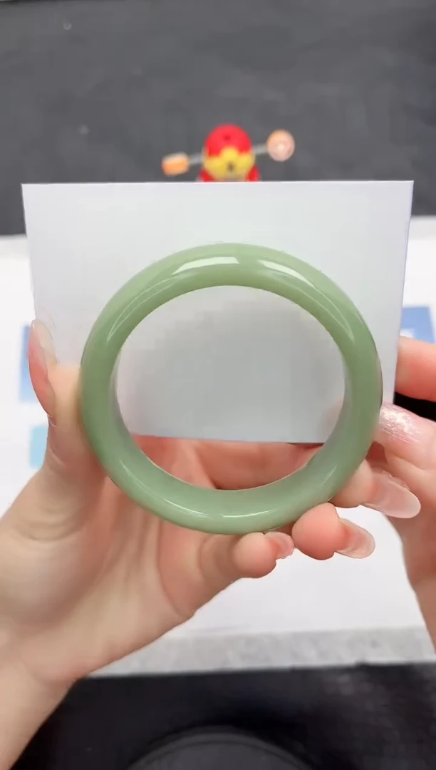 【闪购商品】石英质玉手镯未镶嵌O3-54.1