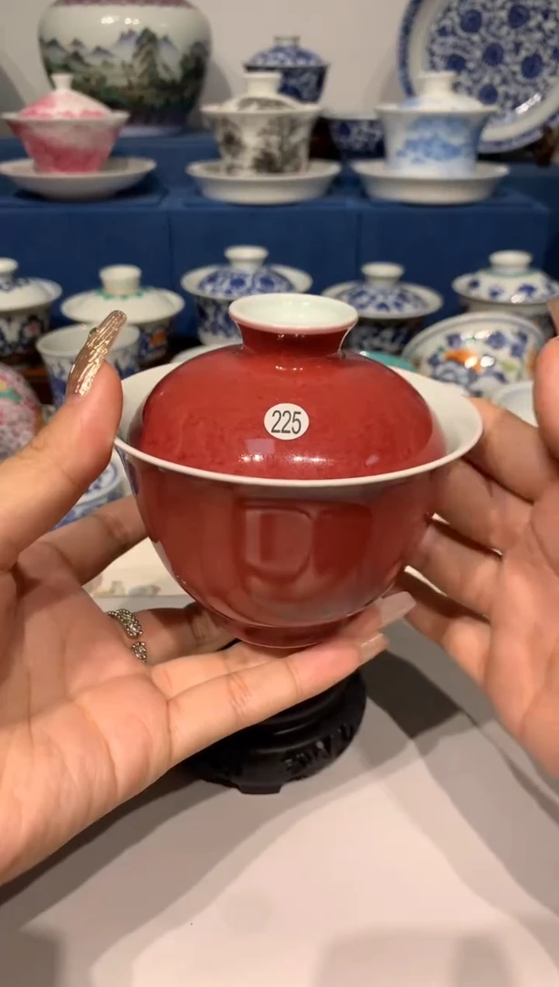 【闪购商品】摆件225豇豆红盖碗一只