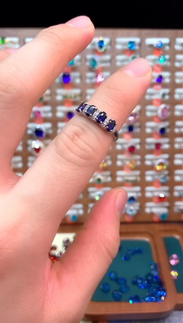 戒指蓝宝石银S925镶嵌......