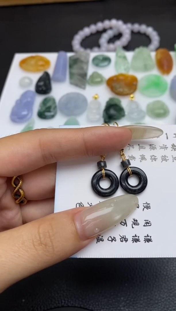 未镶嵌定制翡翠翡翠毛货~