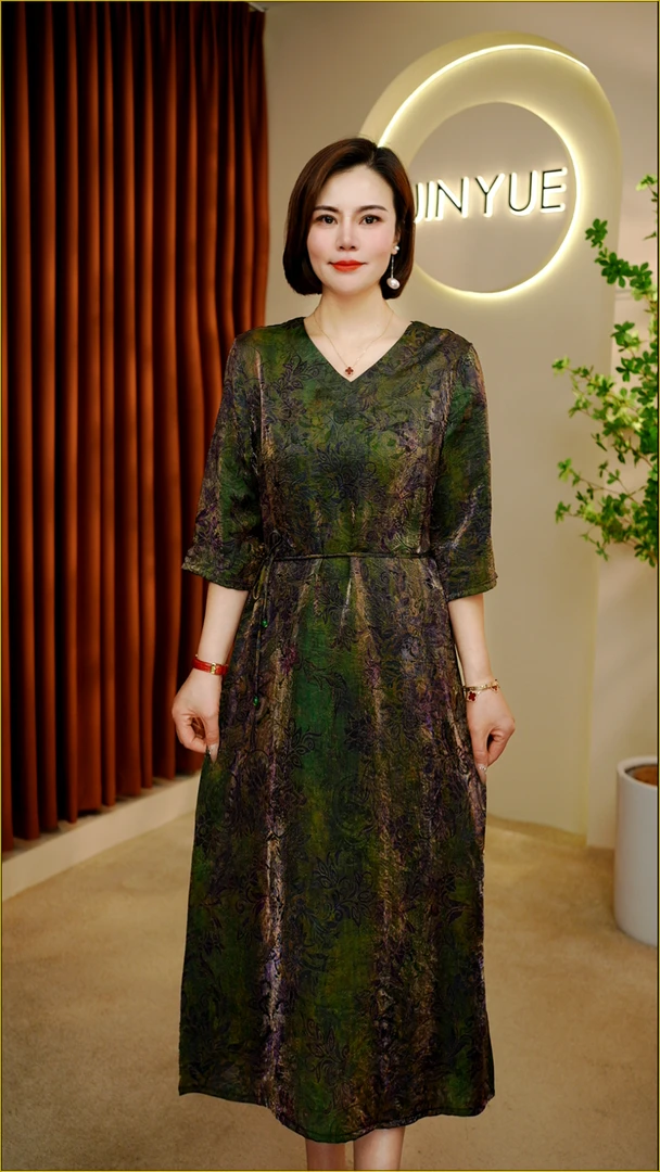 【景年】2025新款早秋新中式修身气质连衣裙1501A