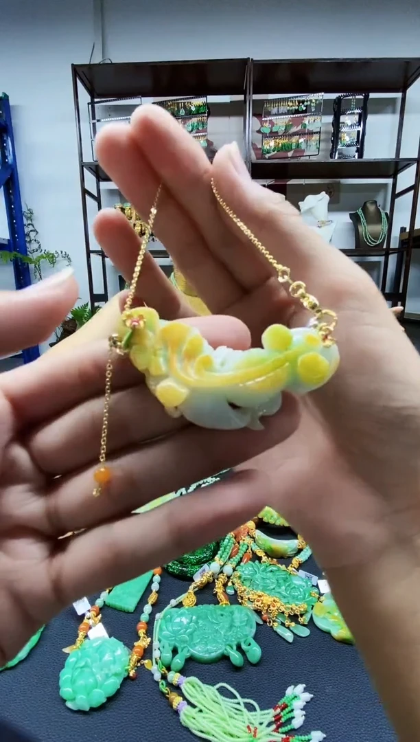 颈饰未镶嵌翡翠翡翠吊坠