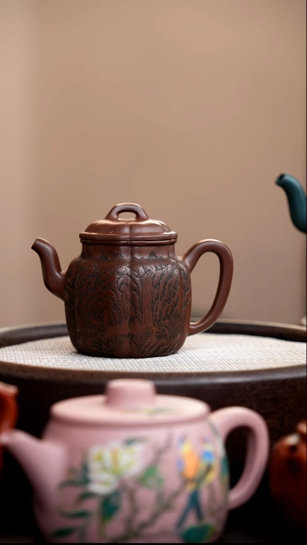 茶壶紫砂革紫泥筋囊宫灯刻山水