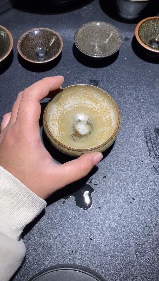 茶盏           192