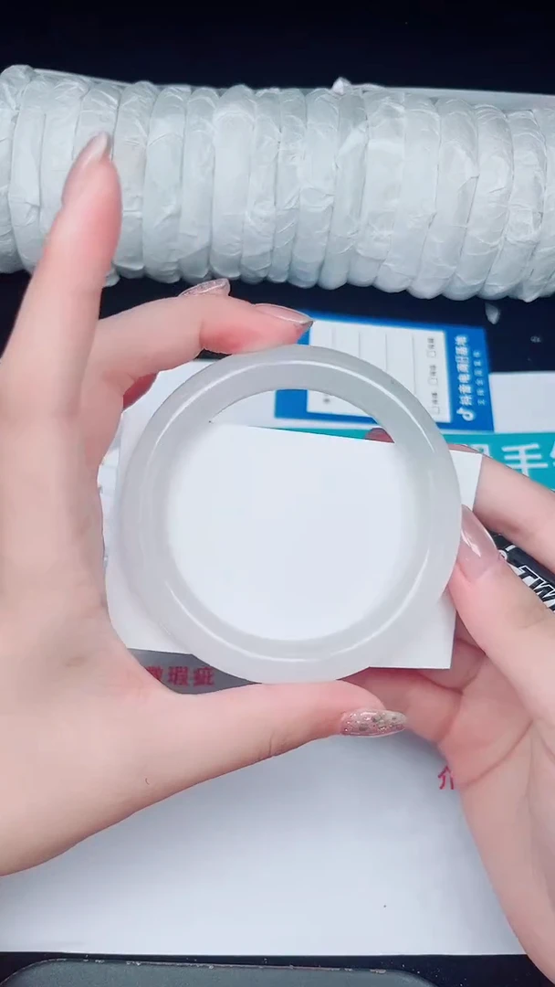 未镶嵌手镯石英质玉380-58/59
