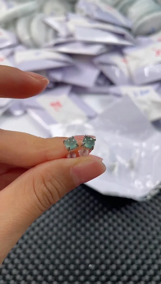 未镶嵌翡翠耳钉13（多样性发一件）