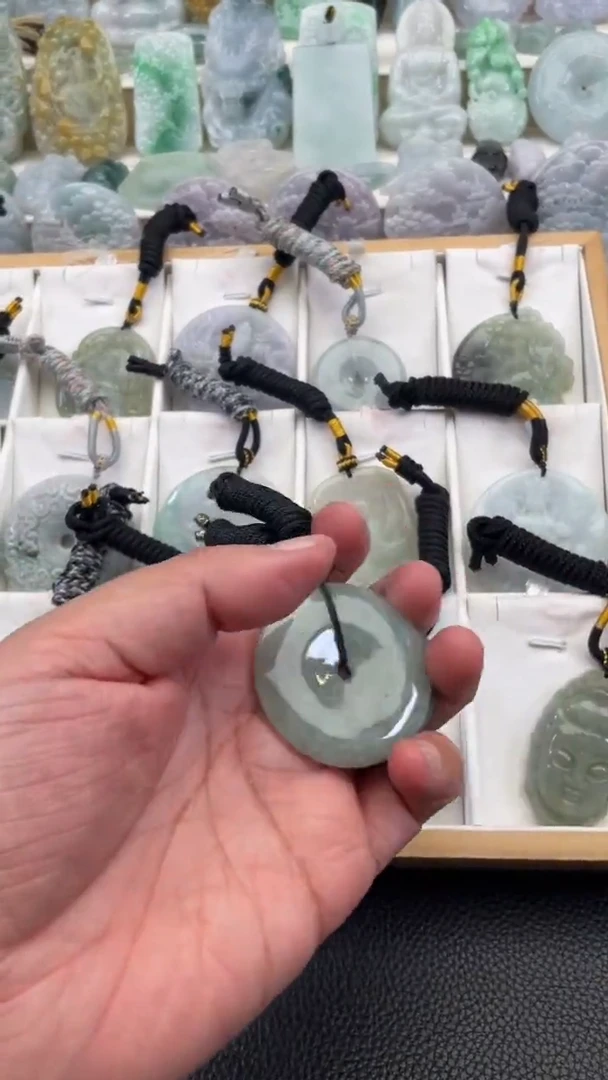 颈饰未镶嵌翡翠天然缅甸翡翠A货多样性发一平安扣19