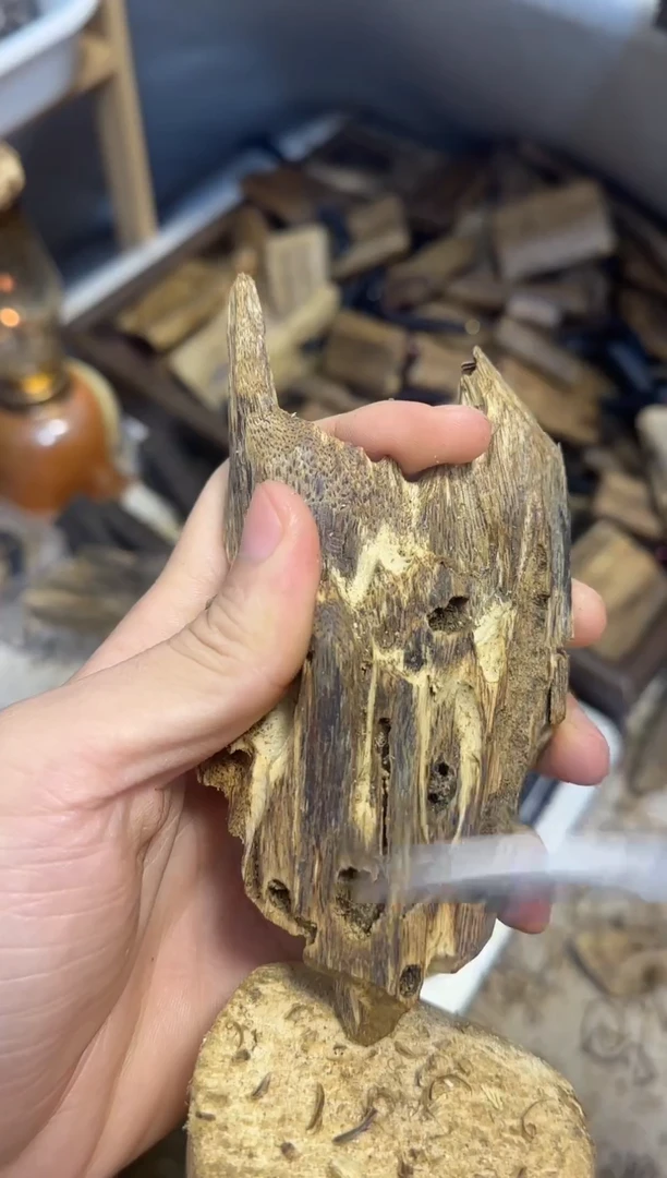 沉香沉香碎屑红油老陆河