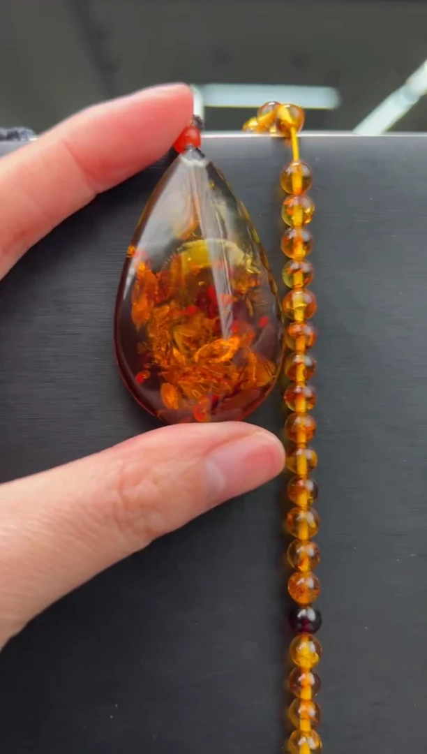 琥珀颈饰未镶嵌吊坠