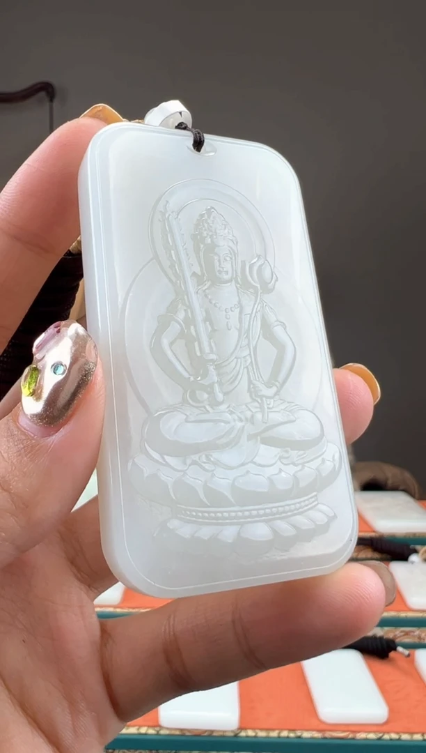 【闪购商品】和田玉颈饰未镶嵌1