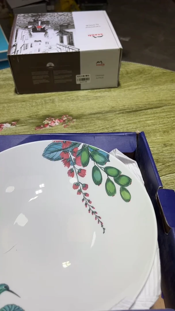 瓷片碗碟好物一件不留@@1