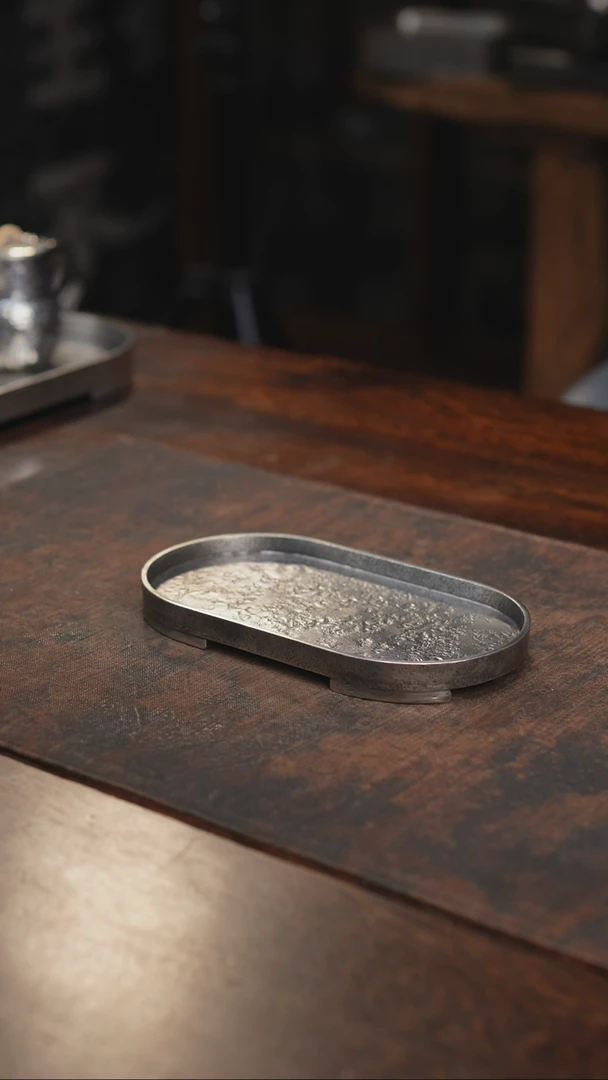 纯锡加厚带足小椭圆急须台