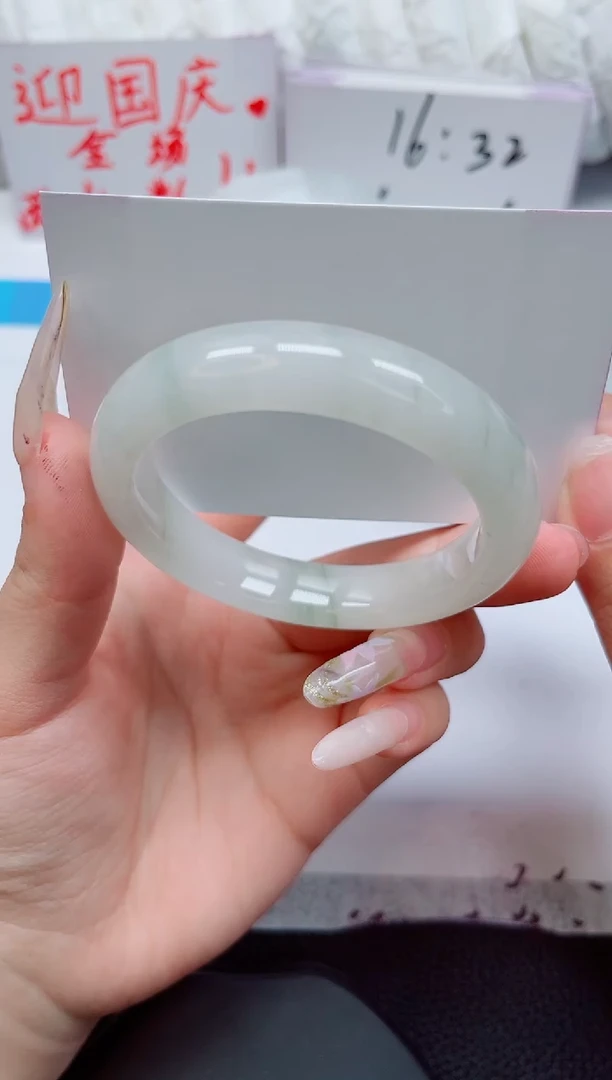 未镶嵌手镯石英质玉177-52/53