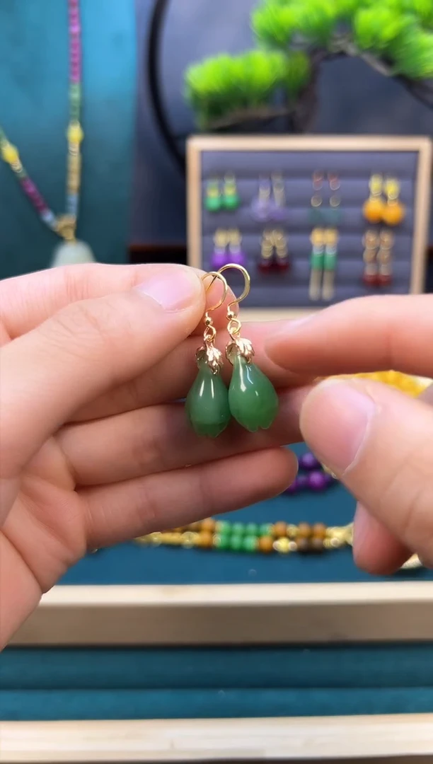 【闪购商品】和田玉耳饰14K金镶嵌E93