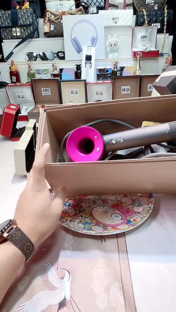 瓷片瓷器 库房到期 全部地板价@@1