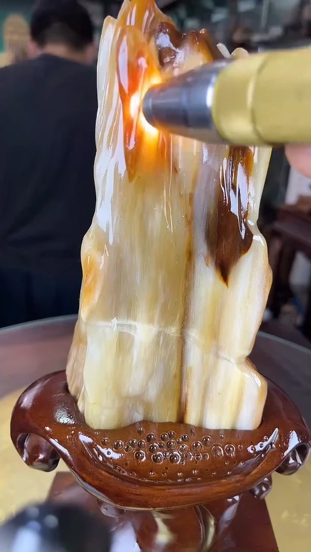 缅甸天然树化玉摆件