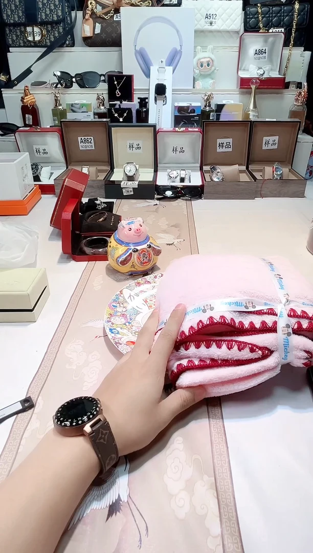 瓷片瓷器 库房到期 全部地板价@@1