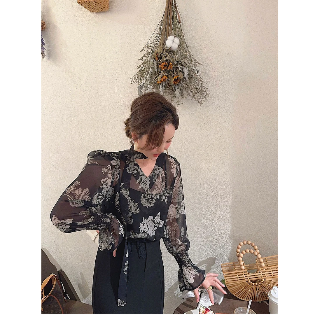智英欧尼【碎花衬衫黑色气质2025年开春春季小众炸街高级感网纱】