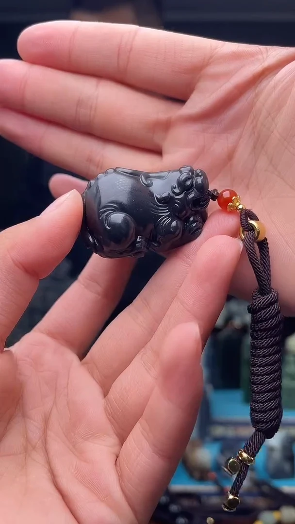 未镶嵌和田玉挂件1