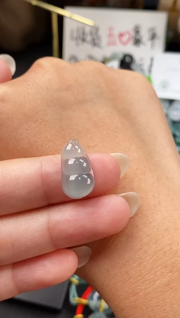 散珠翡翠布***…翡翠冰种福豆