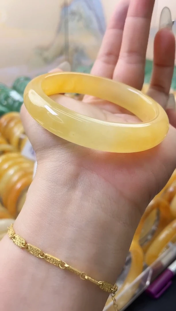 石英质玉手镯未镶嵌10/