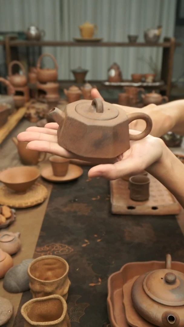 原矿料老岩泥  八方壶150ml