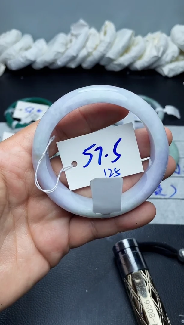 未镶嵌手镯翡翠125