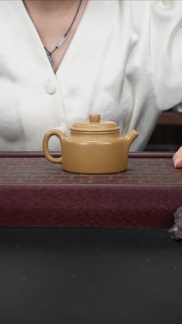 茶壶紫砂lzx黄金段 德钟200CC