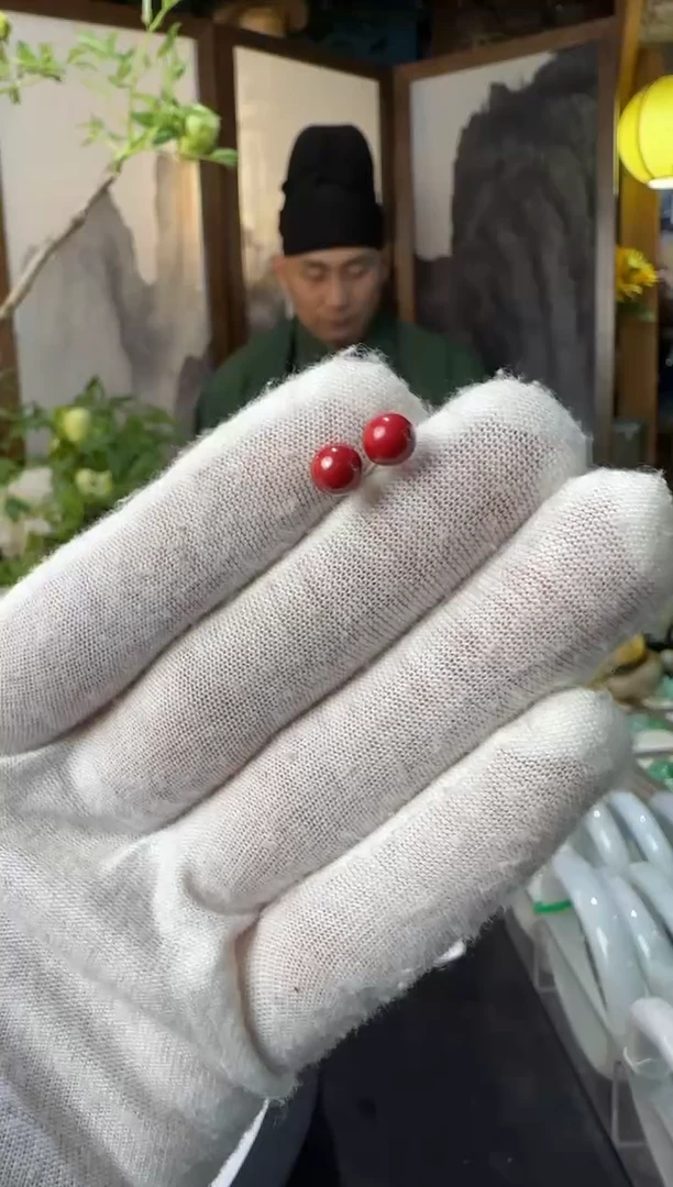 【闪购商品】玛瑙/玉髓耳钉银S925镶嵌天然朱砂耳饰