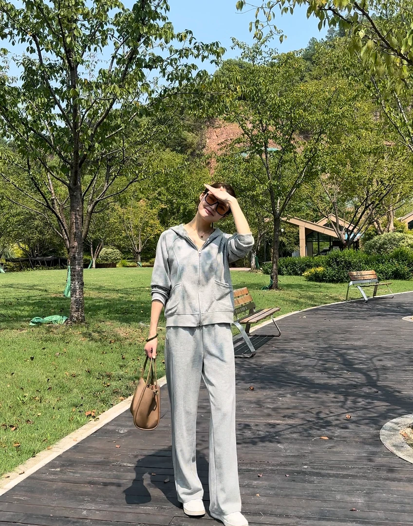 【慧慧优选】2025春秋新款气质显瘦休闲宽松运动套装