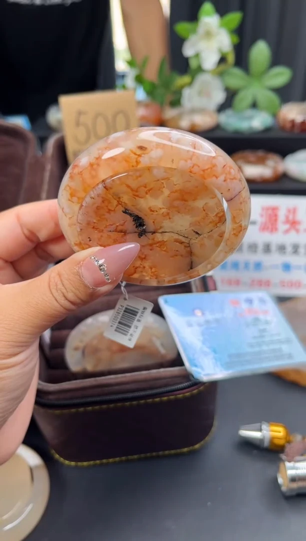 石英质玉手镯未镶嵌赠送镯心（56圈口）
