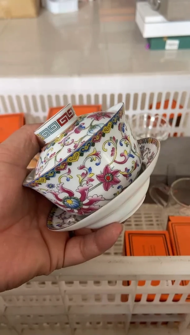 杯无运费险有瑕疵的摄影的产品有使用过的痕迹有点脏介意勿拍