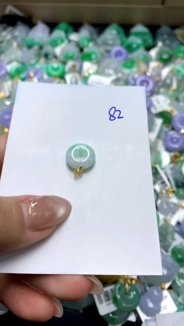 【闪购商品】翡翠颈饰18K金镶嵌1111111111111111