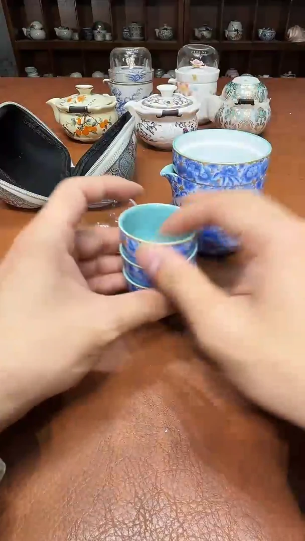 高雅艺术瓷简单清