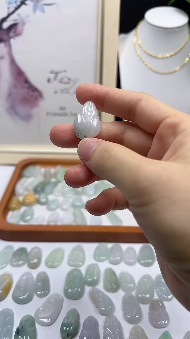 颈饰未镶嵌翡翠叶子09