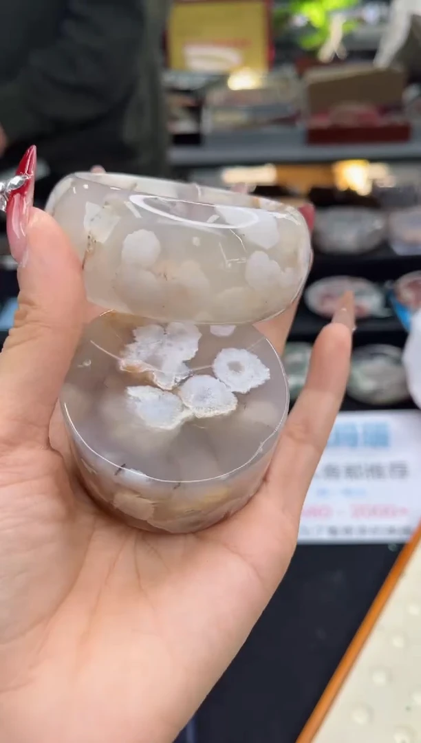 【闪购商品】石英质玉手镯未镶嵌56圈口（赠品镯心）3650211