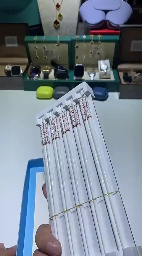 瓷片生活的本意就是开心@@1