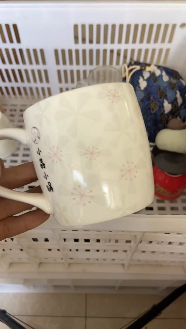 杯无运费险有瑕疵的有点脏介意勿拍