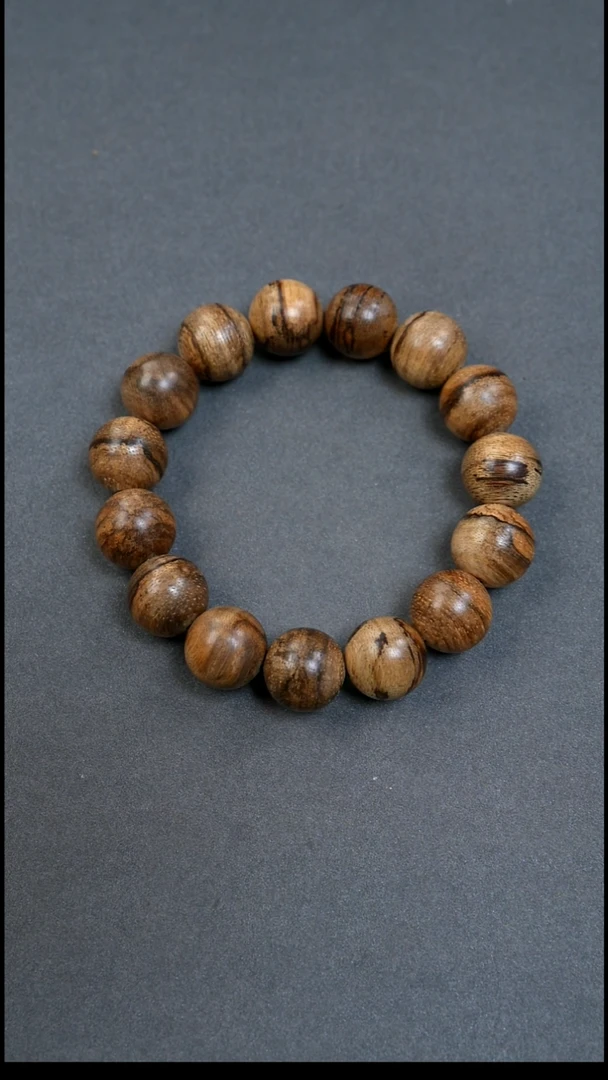 沉香手串14mm达拉干花珠14.03g