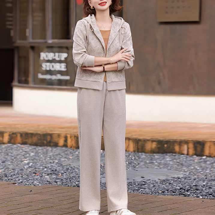 妈妈秋装套装2025新款洋气连帽春秋外套中老年女休闲运动服两件套