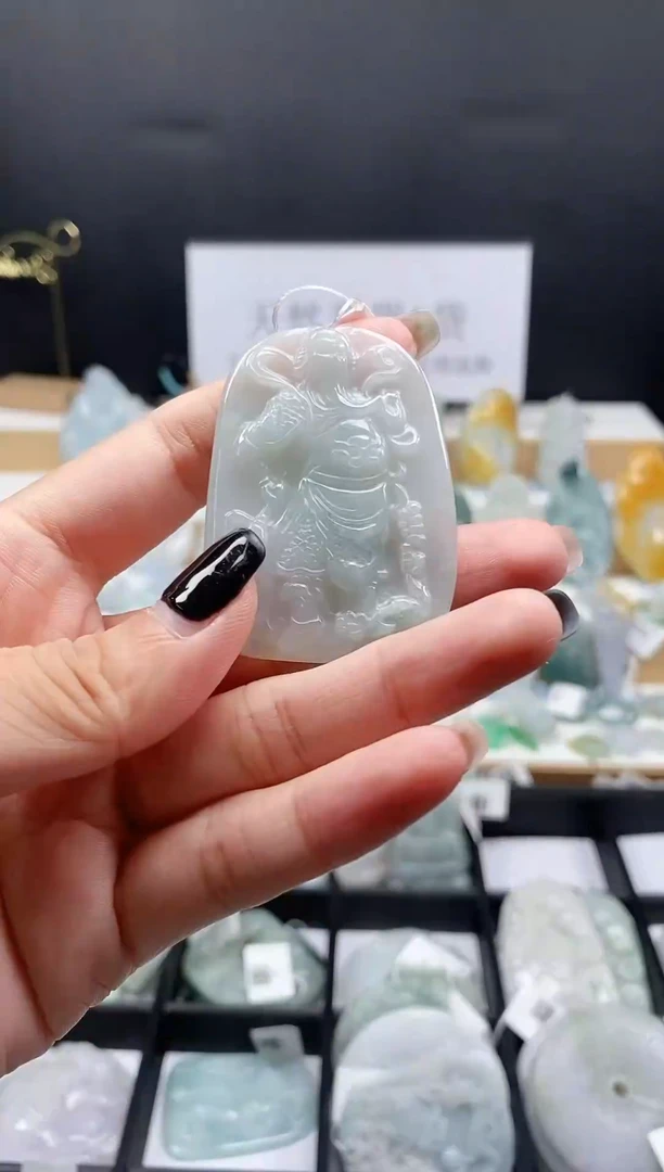 翡翠未镶嵌吊坠(不含链)59关公