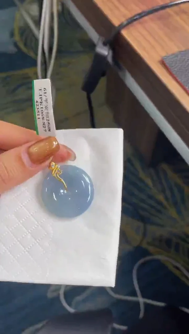 18K金镶嵌定制翡翠DDJ44157