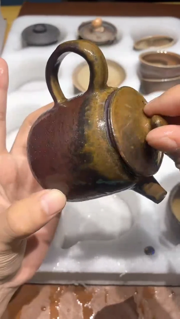 奢瓷/瑞寅柴烧茶器（壶）241