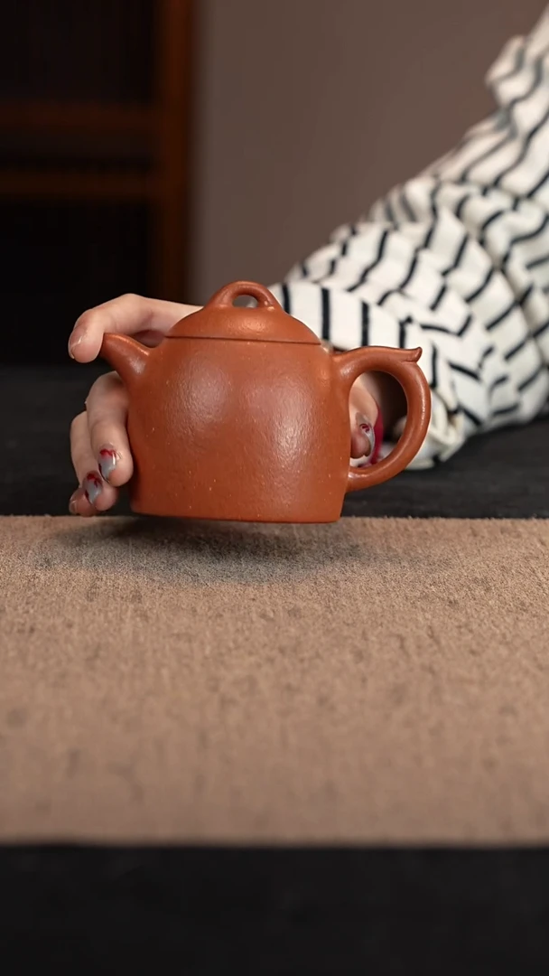【闪购商品】紫砂茶壶大红泥秦权