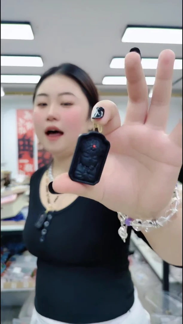 【闪购商品】香榧木2729黑色雕刻度母
