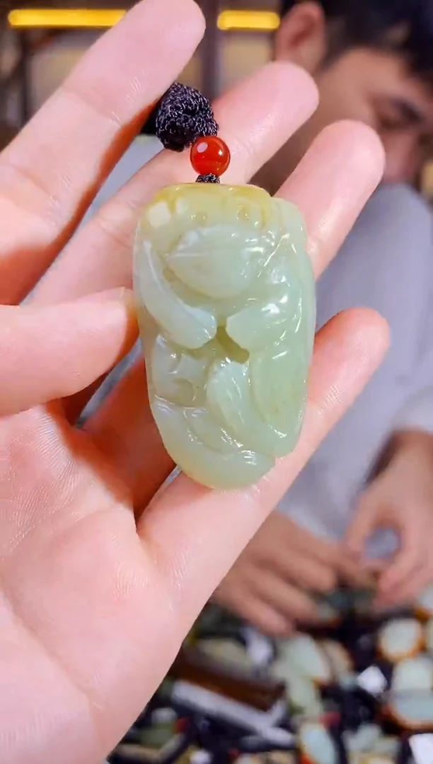 【闪购商品】和田玉颈饰未镶嵌1